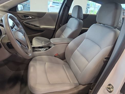 Used 2023 Chevrolet Malibu LT w/ LPO, Floor Liner Package FWD image 14