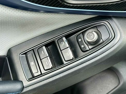 Used 2020 Subaru Crosstrek Hybrid w/ Popular Package #3 image 13