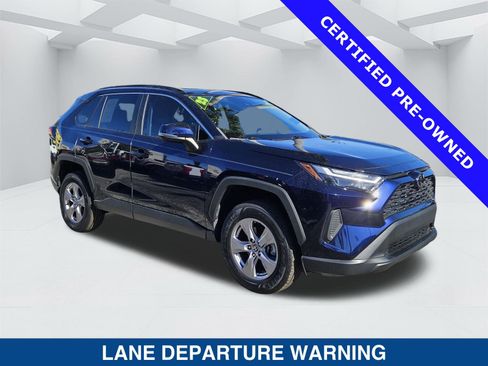 Used 2023 Toyota RAV4 XLE image 2