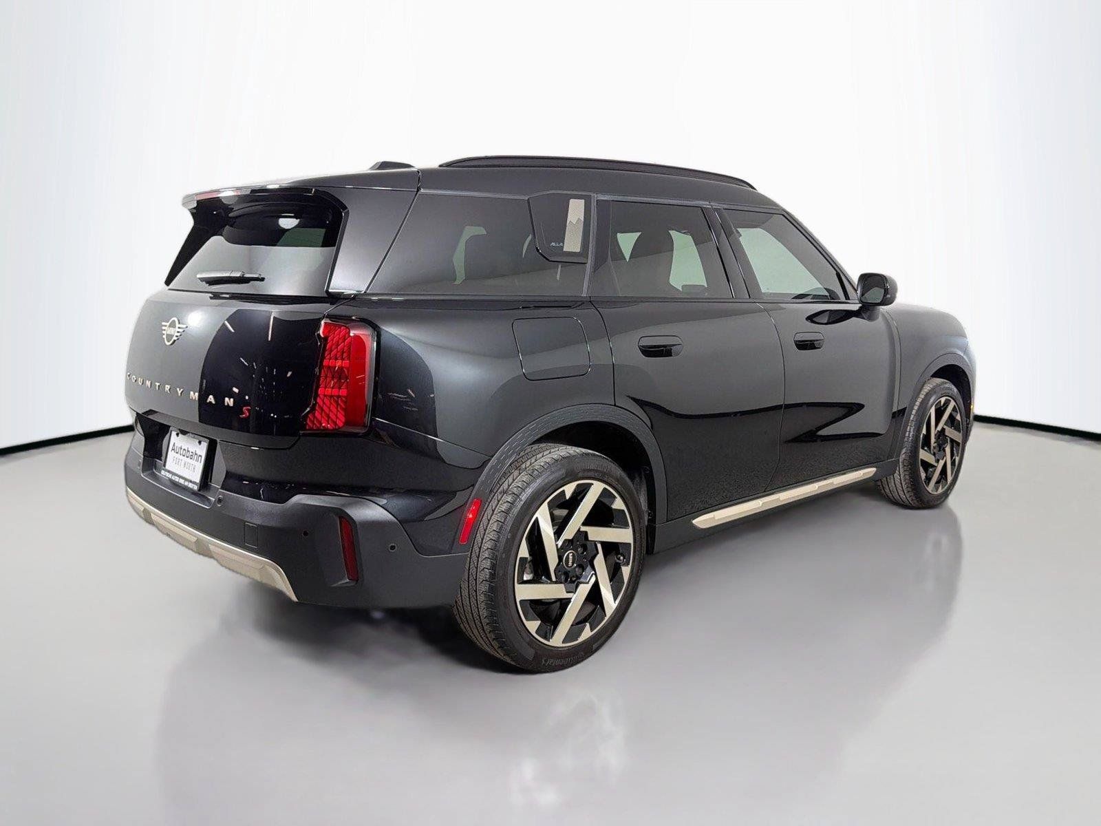 Used 2025 MINI Cooper Countryman S w/ Comfort Package Max AWD/4WD image 5