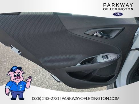 Used 2023 Chevrolet Malibu LT FWD image 27