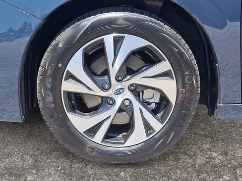 Certified 2025 Subaru Legacy Premium AWD/4WD image 10