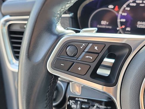 Certified 2018 Porsche Panamera RWD image 35
