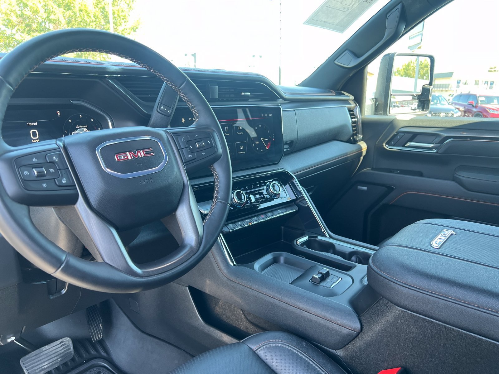 Used 2026 GMC Sierra 2500 AT4 w/ AT4 Premium Plus Package AWD/4WD image 25