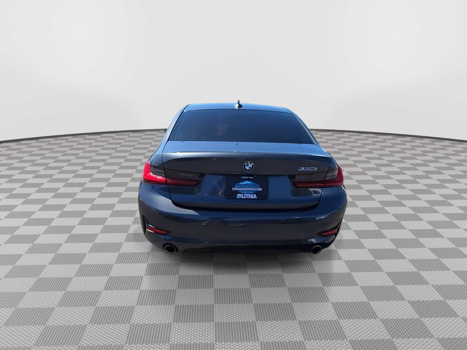 Used 2019 BMW 330i Sedan w/ Driving Assistance Package RWD image 7