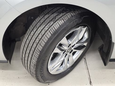 Used 2022 Toyota Sienna Limited AWD/4WD image 48