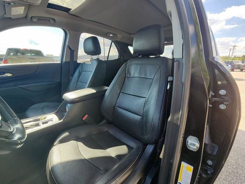 Used 2020 Chevrolet Equinox Premier FWD image 19