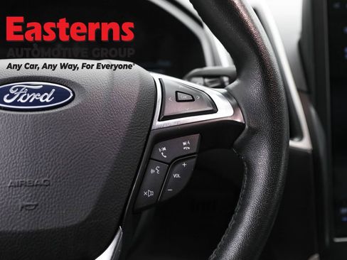 Used 2024 Ford Edge SEL image 16