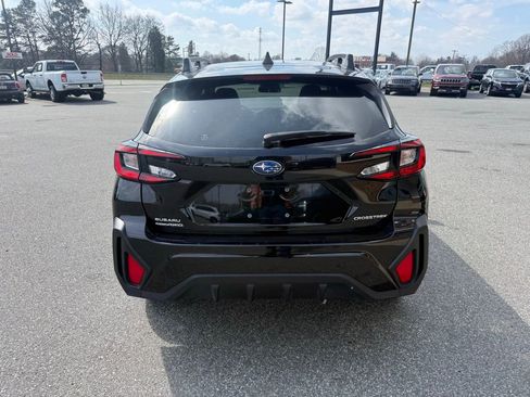 Used 2024 Subaru Crosstrek 2.0i Premium image 7
