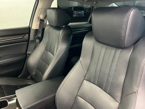 Used 2022 Honda Accord EX-L image 18