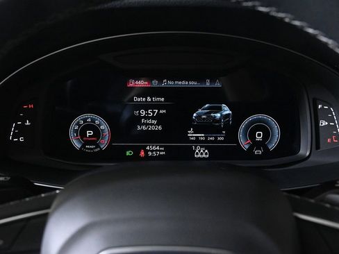Used 2025 Audi Q8 Premium Plus w/ Premium Plus Package image 12