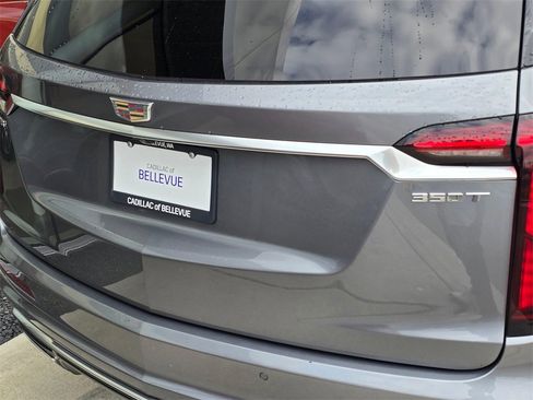 Used 2021 Cadillac XT6 Luxury image 13