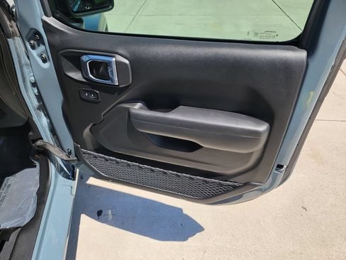 Used 2026 Jeep Wrangler Unlimited Sport AWD/4WD image 14