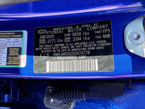 Used 2025 Hyundai Elantra Sport image 31