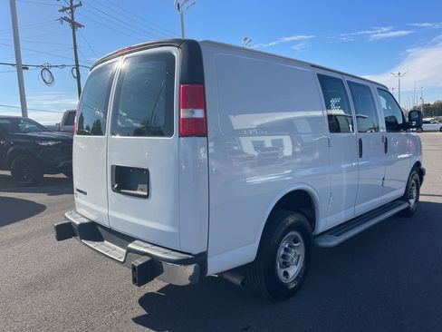 Used 2023 Chevrolet Express 2500 w/ Driver Convenience Package image 5