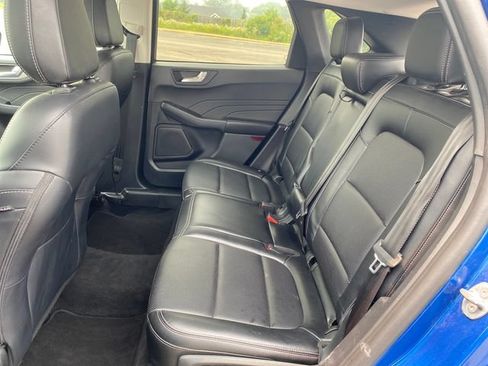 Used 2022 Ford Escape Titanium AWD/4WD image 18