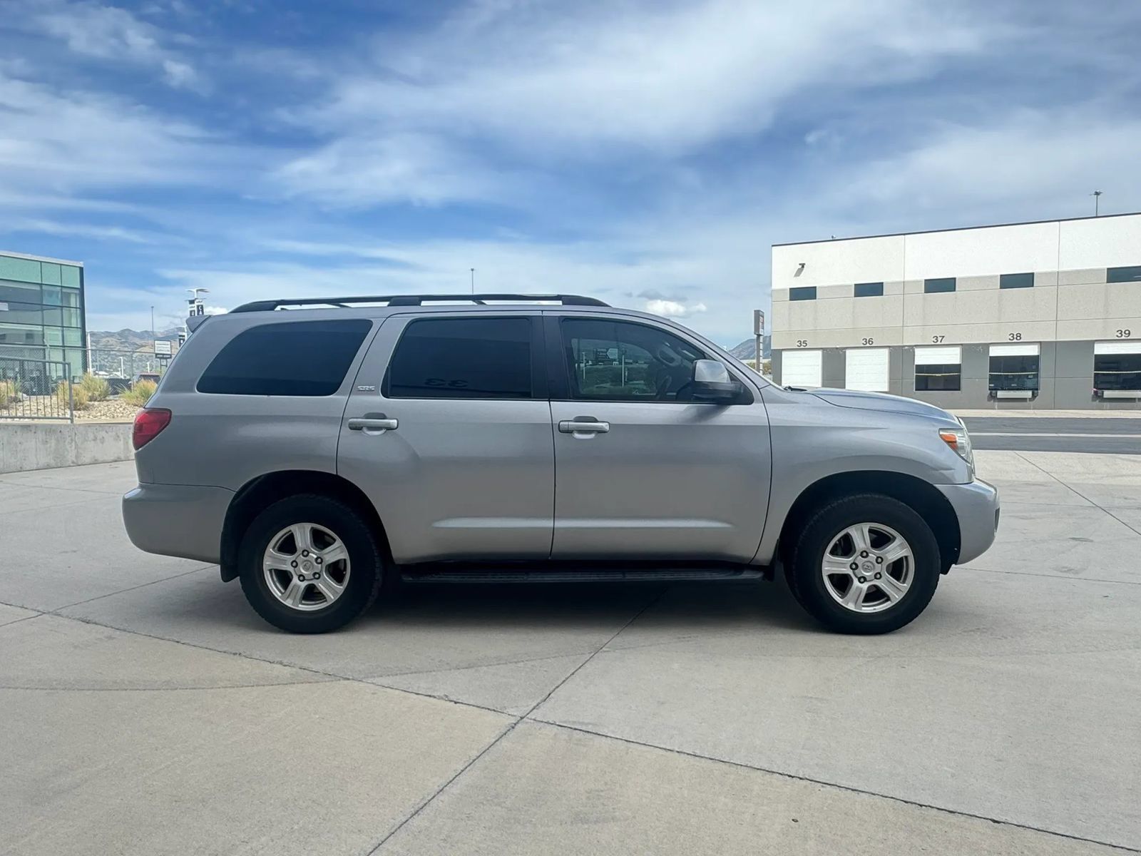 Used 2012 Toyota Sequoia SR5 AWD/4WD image 6