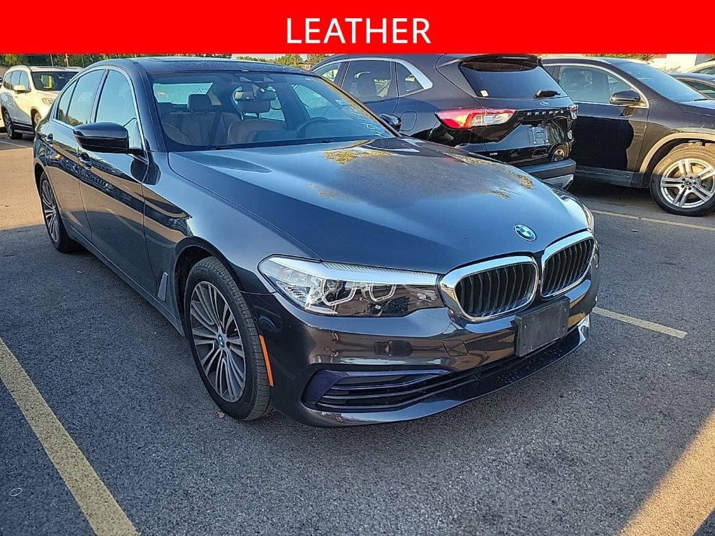 Used 2019 BMW 530i xDrive w/ Premium Package AWD/4WD image 3