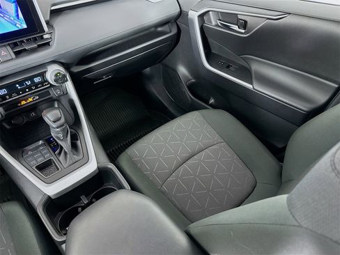 Used 2024 Toyota RAV4 XLE image 22