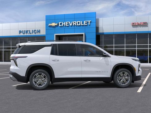 New 2026 Chevrolet Traverse LT FWD image 5
