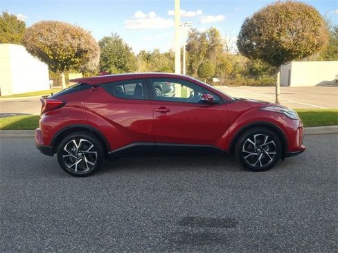 Certified 2021 Toyota C-HR XLE image 3