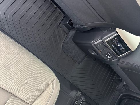 New 2025 Subaru Ascent Premium image 33