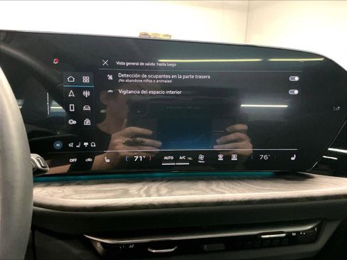 Certified 2025 Audi Q5 Premium Plus w/ Premium Plus image 38