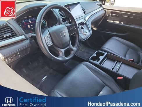 Certified 2024 Honda Odyssey Sport image 9