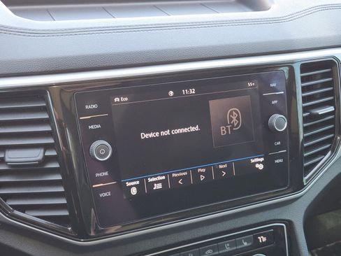 Used 2021 Volkswagen Atlas SEL Premium image 11