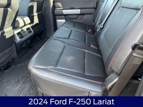 Used 2024 Ford F250 Lariat w/ Chrome Package image 15