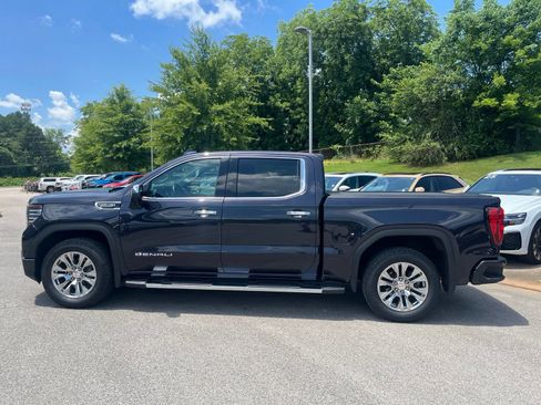 Used 2022 GMC Sierra 1500 Denali AWD/4WD image 8