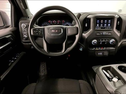 Used 2022 GMC Sierra 1500 Pro w/ Pro Value Package AWD/4WD image 6