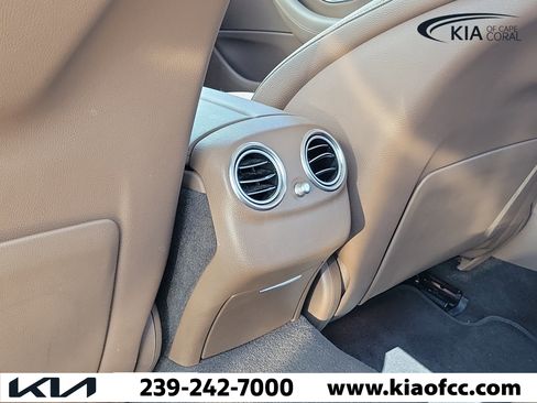 Used 2017 Mercedes-Benz E 300 image 9