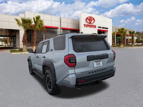 Certified 2025 Toyota 4Runner TRD Off-Road Premium image 7
