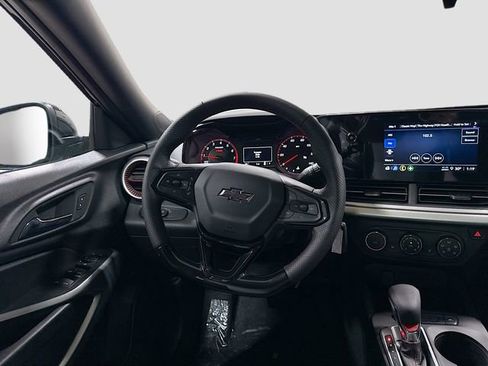 New 2026 Chevrolet Trax RS w/ Sunroof Package image 25