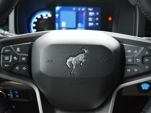 Used 2024 Ford Bronco Wildtrak image 10