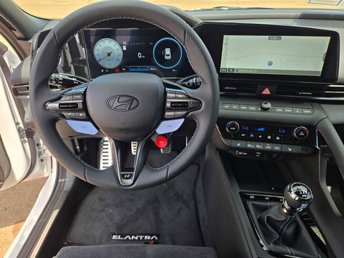 New 2026 Hyundai Elantra N FWD image 9