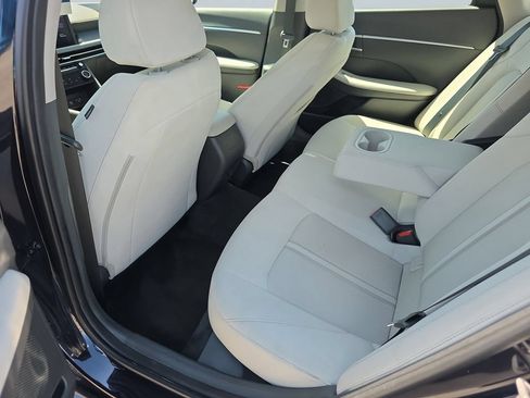 Certified 2024 Hyundai Sonata SEL FWD image 29