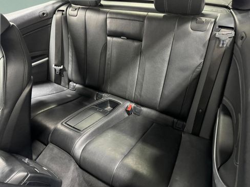 Used 2018 BMW 430i Convertible image 8