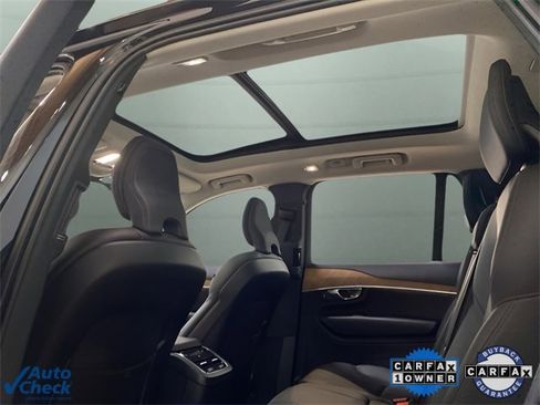 Used 2025 Volvo XC90 B6 Plus image 23