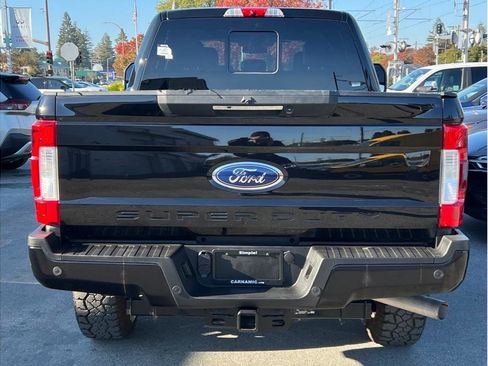 Used 2019 Ford F250 Lariat w/ Lariat Ultimate Package image 4
