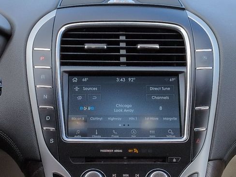 Used 2019 Lincoln Nautilus Reserve w/ Ultimate Package FWD image 18