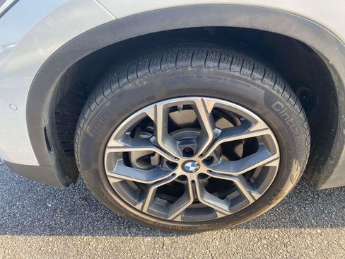 Used 2022 BMW X1 sDrive28i w/ Premium Package FWD image 4