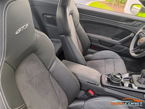 Used 2022 Porsche 911 GT3 RWD image 31