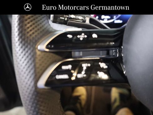 Used 2026 Mercedes-Benz GLC 300 4MATIC image 14