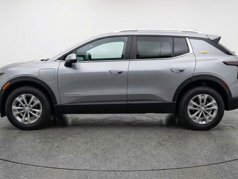 Used 2025 Chevrolet Equinox LT image 5