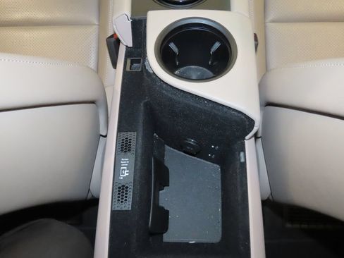 Certified 2024 Porsche Taycan RWD image 28