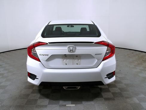 Used 2019 Honda Civic Sport image 8
