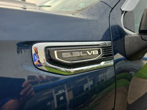 Used 2019 GMC Sierra 1500 SLT w/ SLT Premium Package AWD/4WD image 12