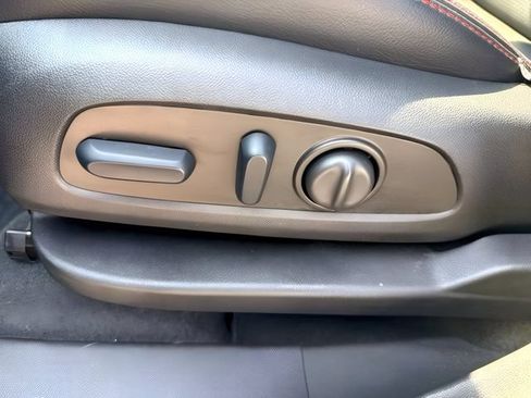 Used 2024 Chevrolet Equinox RS AWD/4WD image 18